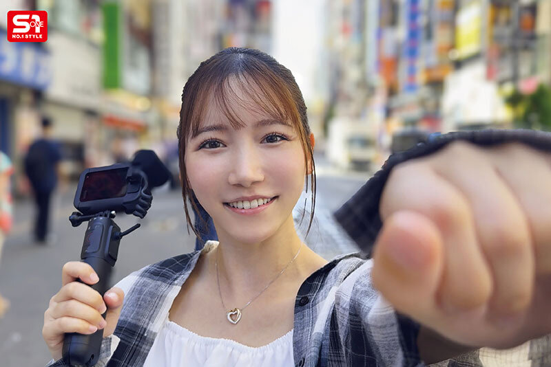 狂搭讪素人男子的「深沟美乳妹」,在最棒时机出手...果然全中!